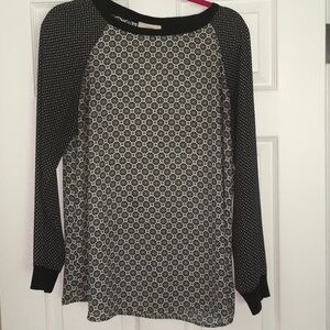 Loft Crew Neck Long Sleeve Shirt